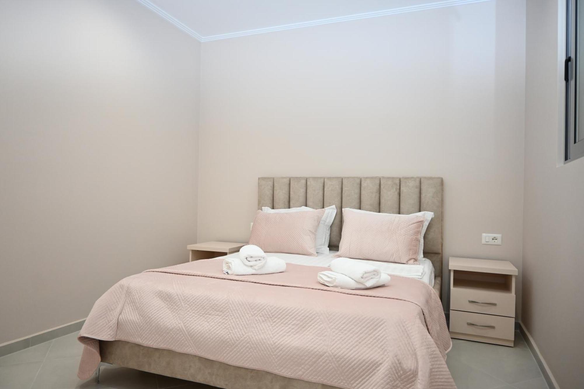 Eleana'S Apartament Saranda Szoba fotó