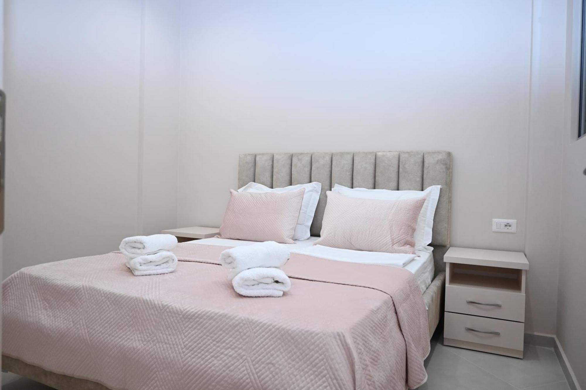 Eleana'S Apartament Saranda Szoba fotó